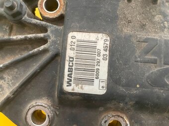 Radič automatickej prevodovky ZF-AS TRONIC - 2