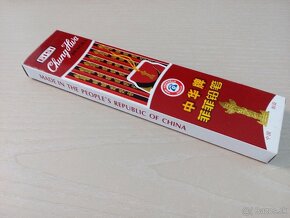 Originálne znackové ceruzky z Číny - v SR sa nepredávajú - 2