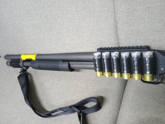 Brokovnica Mossberg 590A1 - 2