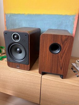 Q Acoustics 2020i - 2