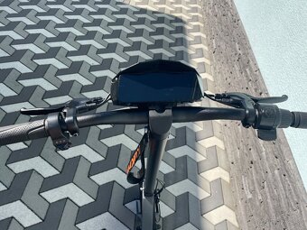 Elektricka kolobezka kukirin G2 TOP stav - 2