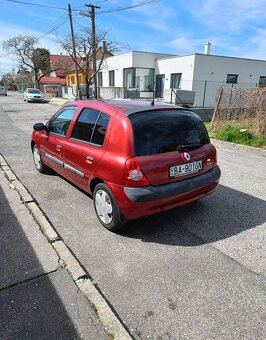 Renault Clio - 2