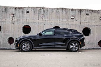Ford Mustang Mach-E / ODPOČET - 2