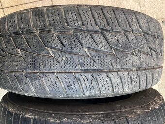 Predám zimné pneumatiky 205/55 R 16 . - 2