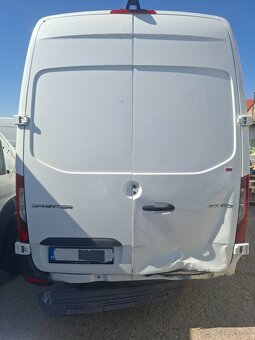 Sprinter W907 A907 zadné dvere A9077421900 - 2