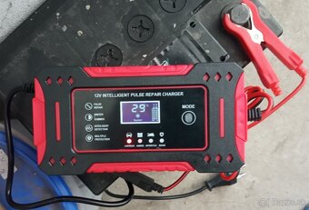 Na predaj inteligentná autonabíjačka 12V/6A - 2