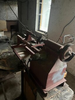 Stolový sústruh - 2