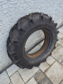 Šípov pneu 6,50/16 - 2
