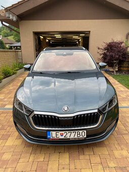 Škoda Octavia - 2