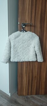 Predám kabátik 💮 - 2