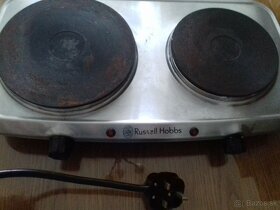 Elektrický varič značky Russell Hobbs - 2