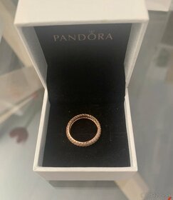 Pozlatený zirkónový prsteň Pandora veľ. 50 - 2