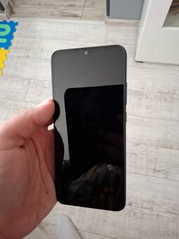 Predám Xiaomi Redmi 9A - 2