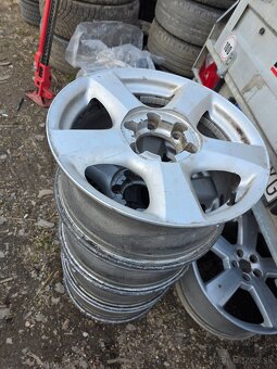 Disky Isuzu D-max 17" 6x139.7 - 2