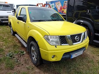 Nissan Navara - 2
