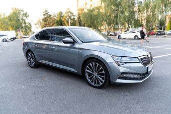 Skoda superb L&K 2.0 TDI 140 kw - 2