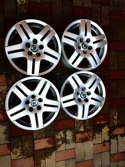 Volkswagen Golf,Polo,Škoda octavia,Fabia 5x100 r15 - 2