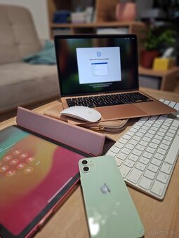 Predám MacBook Air M1 - golden rose - 2
