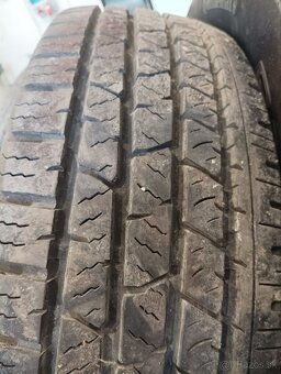 Predám zimné 255/70r16 - 2