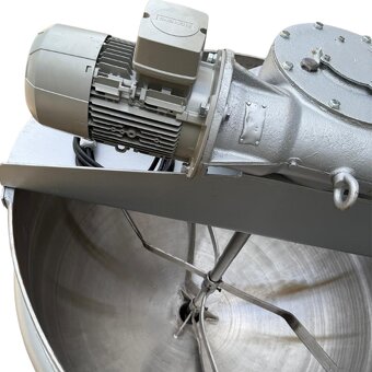 Predám priemyselný miesič s duplikátorom – 1000 l - 2