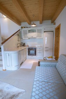 Luxusný rodinný dom v Parndorfe na predaj - 2