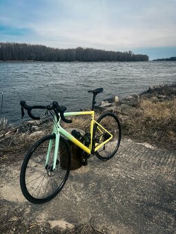 Predám Specialized Tarmac SL6 Sport - 2