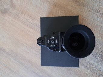 Zasadka Pard NV007V - 2