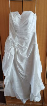 Svadobné šaty a dalšie veci na svadbu 1 - 2