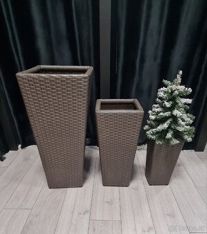 Ratanove kvetinace - 2