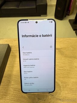Predám Samsung S25  128GB  modrý - 2