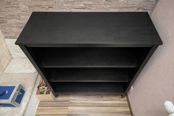 Predám IKEA , HEMNES knižnicu - 2