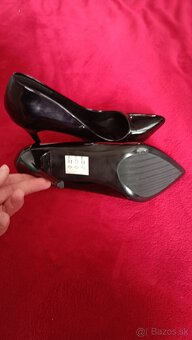 Čierne lodičky - 2