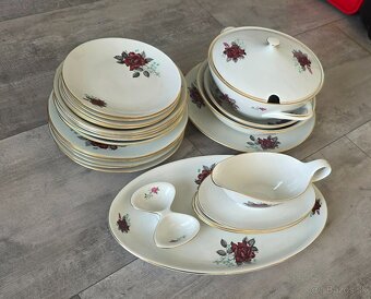 Obedova porcelanova suprava - 2