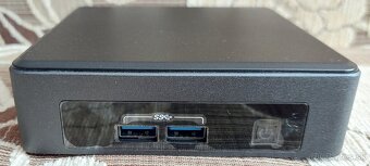 mini pocitac Intel NUC7i5DNK - 2