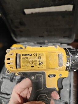 Dewalt - 2