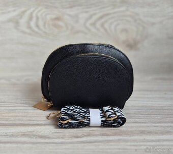 Čierna crossbody kabelka - 2