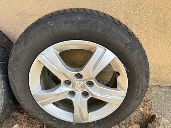 originál elektróny peugeot + zimne gumi 215/60/r16 - 2