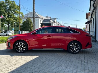 KIA ProCeed 1.4 T-GDI GT-Line - 2