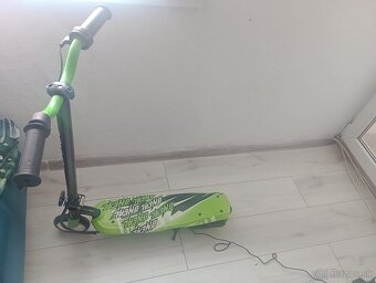 Elektronická kolobežka - 2
