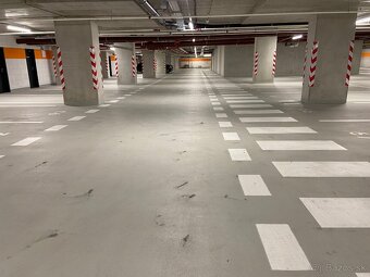 Garážové státie v EUROVEA TOWER na prenájom - 2