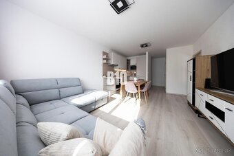 Discovery Residence 2i byt na 16.p. s garážovým státím - 2
