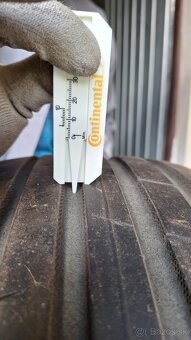 letné pneumatiky 215/50 R17 - 2