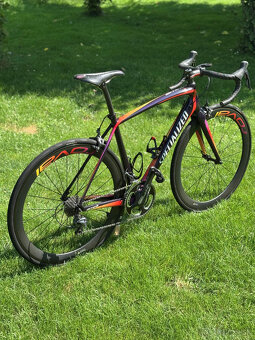 Predám karbónový bicykel Specialized Amira SL4 Expert - 2