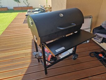 Gril záhradný na drevené uhlie Fieldmann FZG 1007 - 2