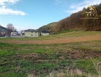 Veľký stavebný pozemok - 2