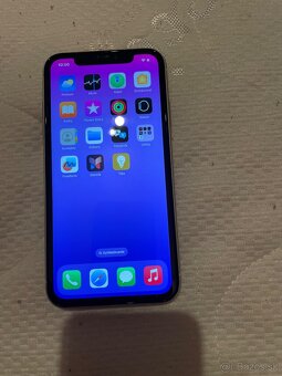 Iphone 11,biely,nová batery - 2