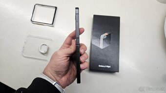 Samsung Galaxy Z Flip 6 carbon black - aj vymením - 2