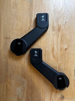 Joolz Hub2 adaptery na autosedacku - 2