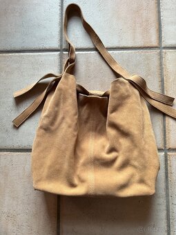 Dámska kožená kabelka - 2