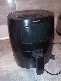 Teplovzdušná fritéza - 2